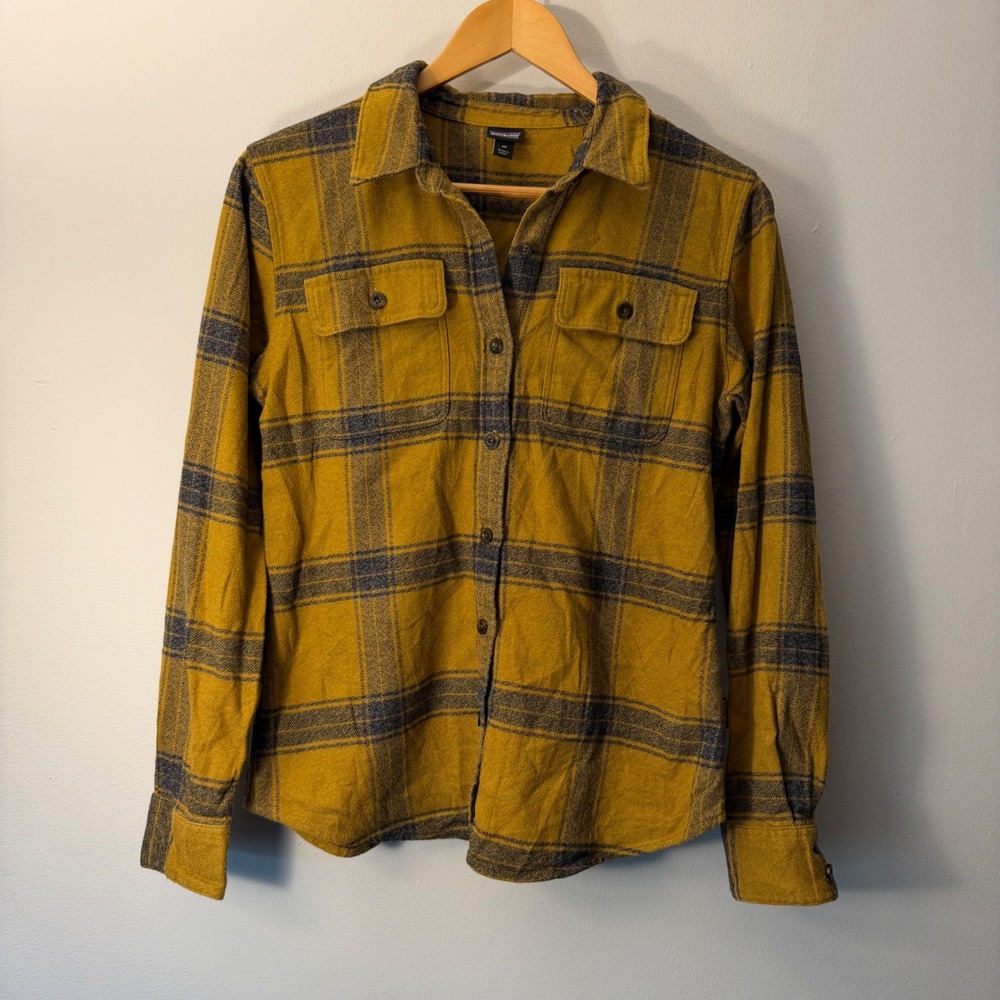 Patagonia Men XS Fjord Flannel Shirt Yellow Navy Plaid Organic Cotton